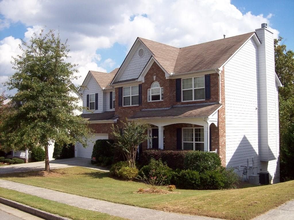 4 bedroom single family residence sold at 1593 Great Shoals Circle, Lawrenceville, GA 30045