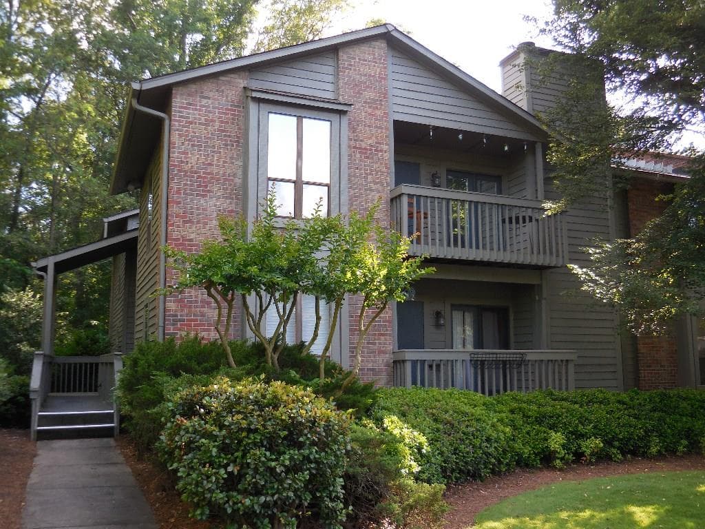 202 Tuxworth Circle 202, Decatur, GA 30033 — most recent listing photo