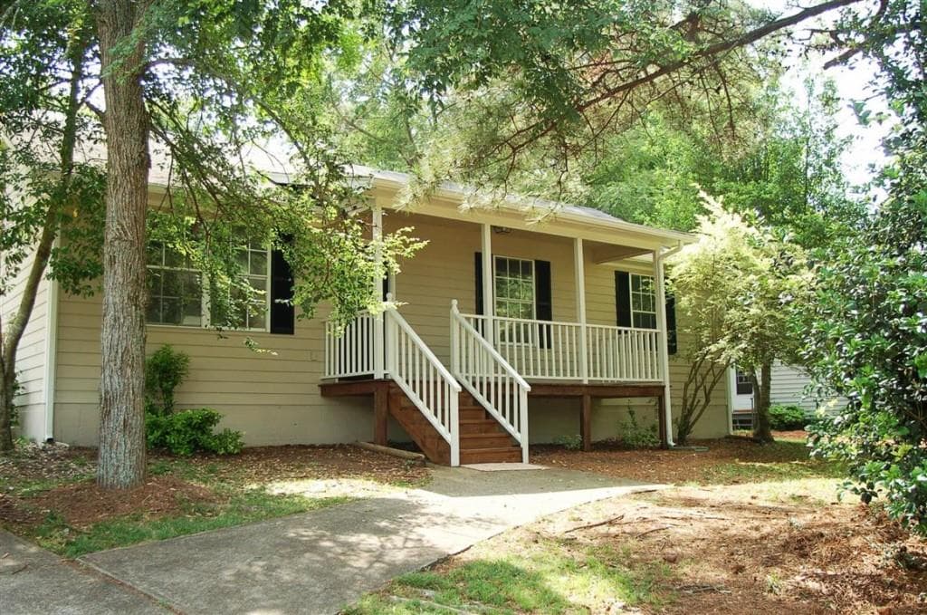 101 Sunny Lane, Commerce, GA 30529 — most recent listing photo