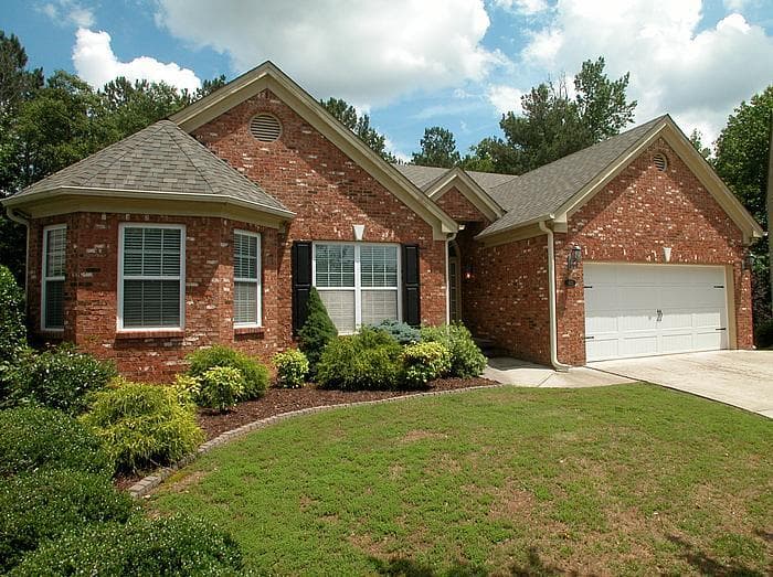 1923 Jameson Circle, Lawrenceville, GA 30043 — most recent listing photo