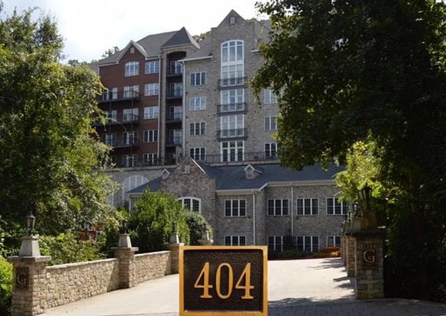 3 bedroom, 4,128 sq ft condominium sold at 3280 Stillhouse Lane 404, Atlanta, GA 30339