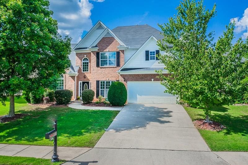4 bedroom single family residence sold at 320 Vinings Vintage Circle, Mableton, GA 30126