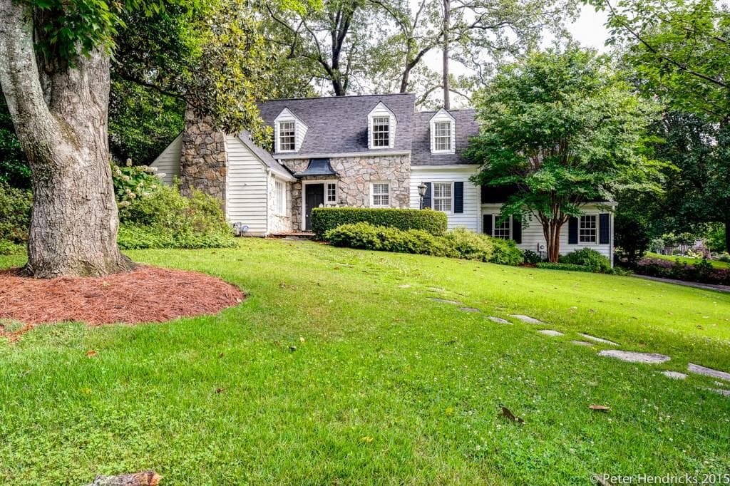 4 bedroom, 2,391 sq ft single family residence sold at 500 Pine Tree Drive, Atlanta, GA 30305