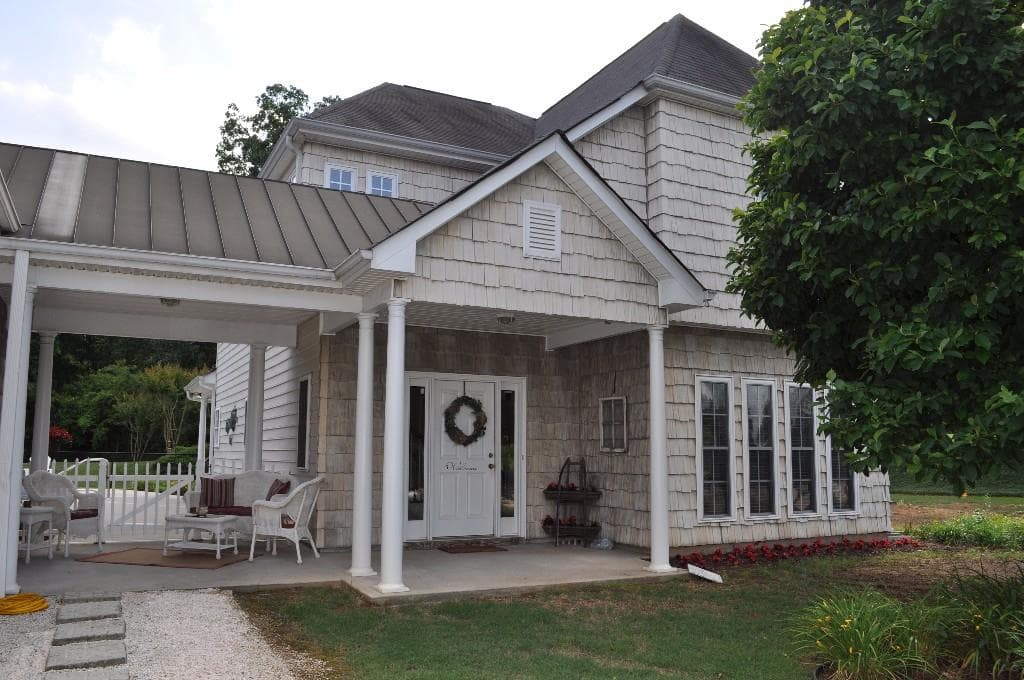 3356 Friendship Road, Buford, GA 30519 — most recent listing photo