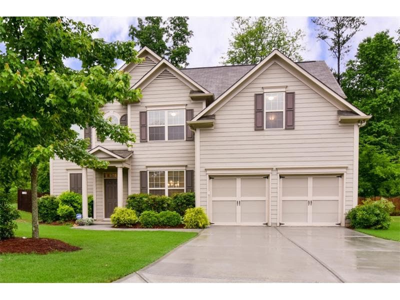 4 bedroom, 2,438 sq ft single family residence sold at 390 Garland Rose Lane, Dallas, GA 30157