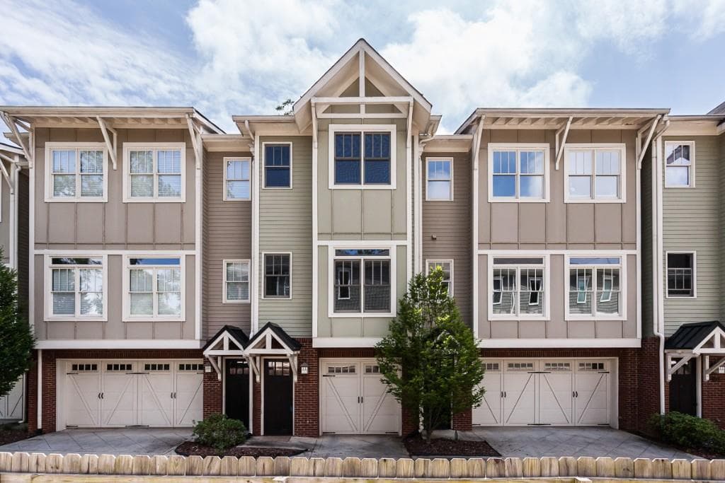 3 bedroom, 1,835 sq ft townhouse sold at 1360 La France Street 105, Atlanta, GA 30307