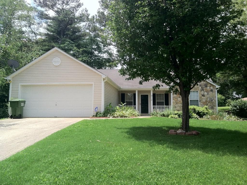 912 Castle Court, Monroe, GA 30656 — most recent listing photo