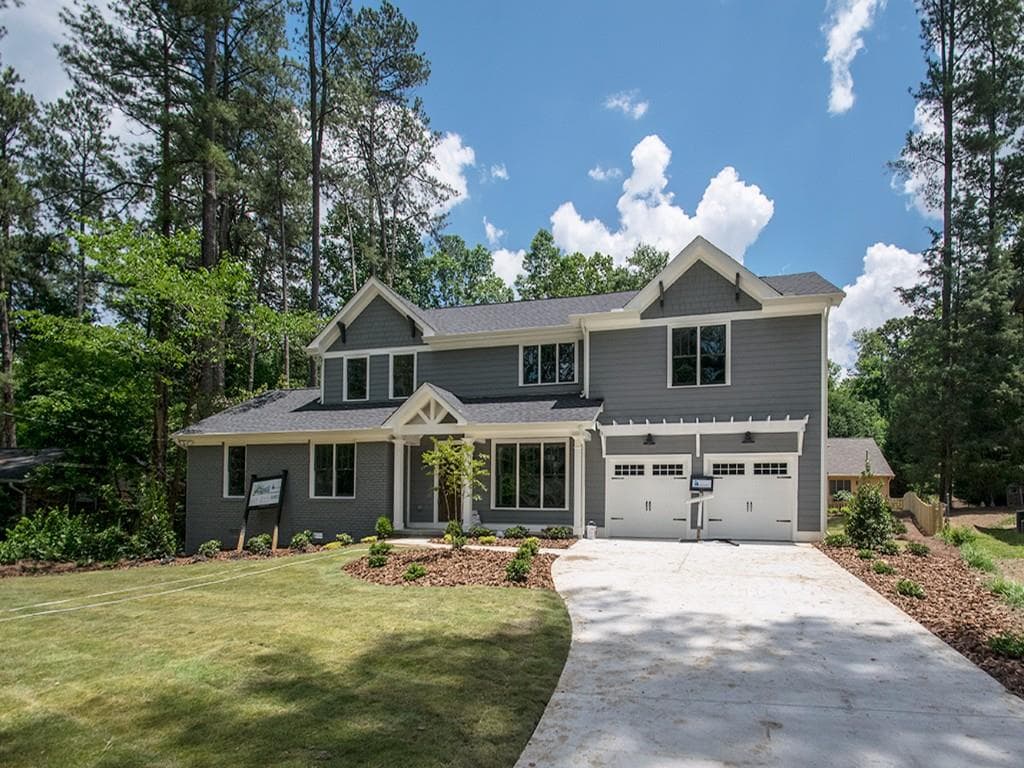 6 bedroom, 4,304 sq ft single family residence sold at 2247 Sundown Drive, Atlanta, GA 30345