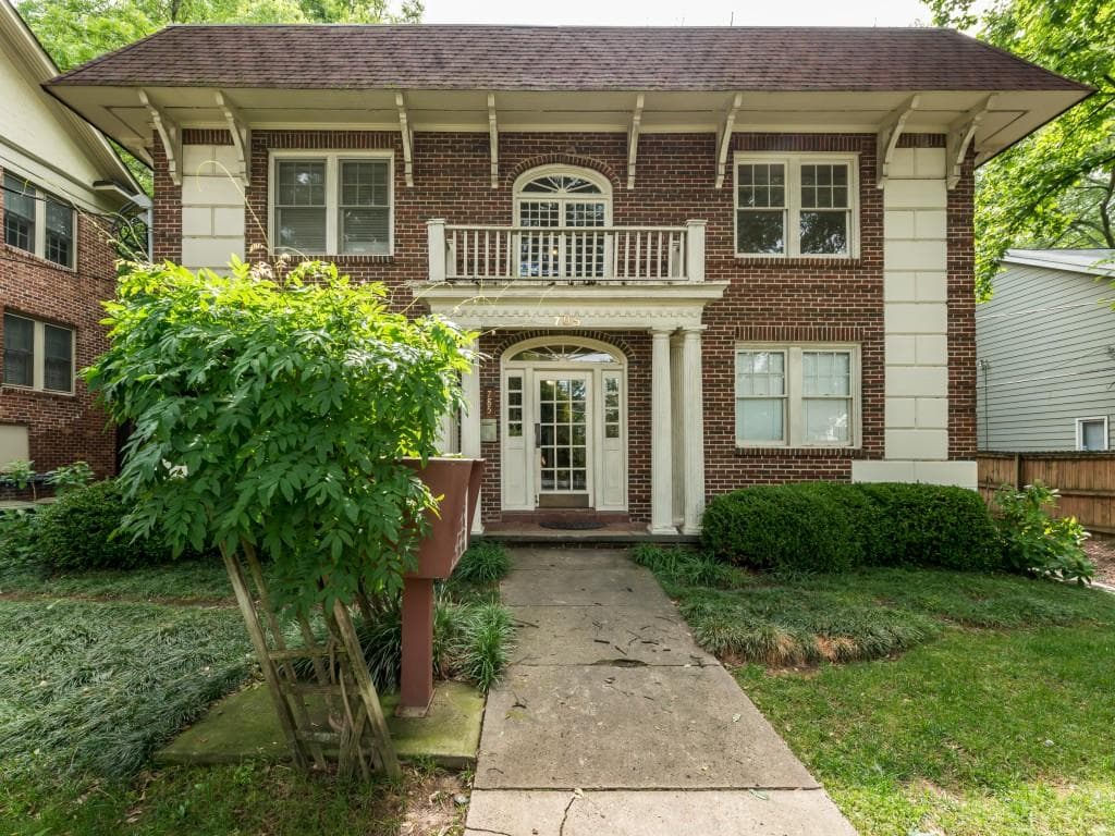 1 bedroom, 562 sq ft condominium sold at 785 Ponce De Leon Place 11, Atlanta, GA 30306
