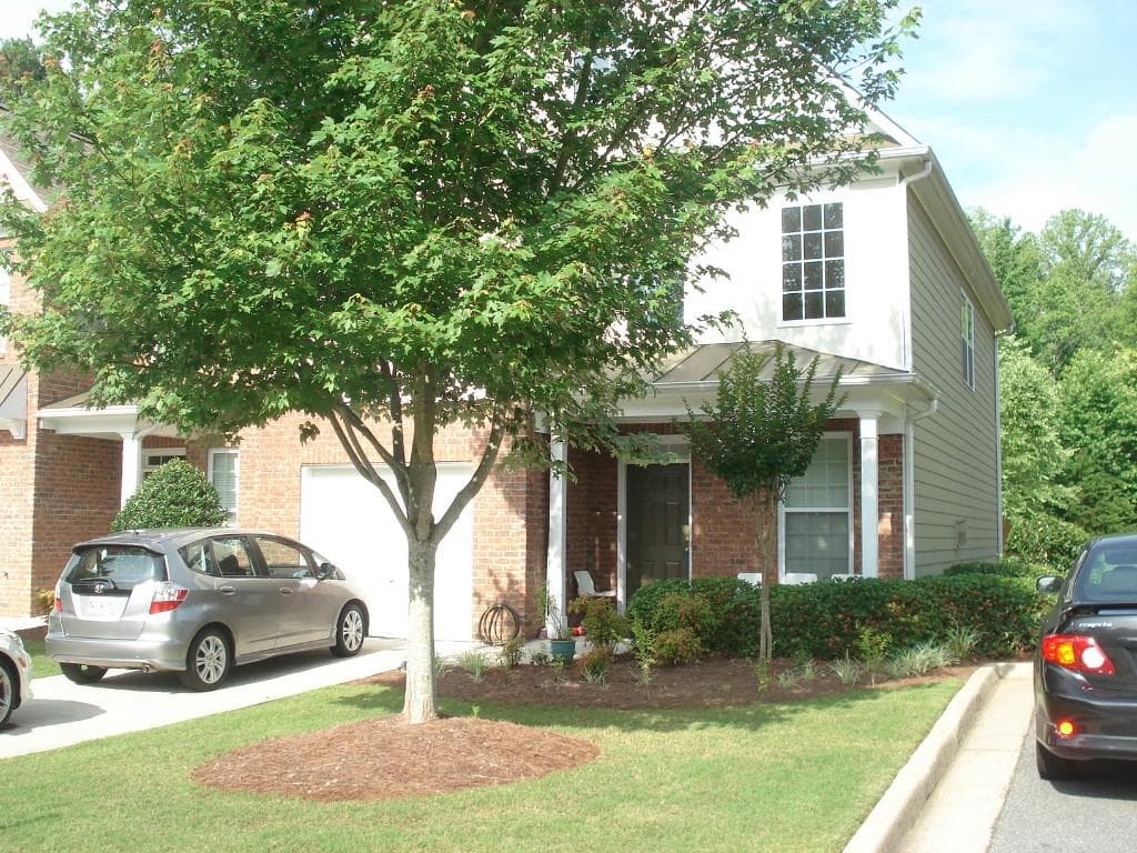 422 Grayson Way, Alpharetta, GA 30004 — most recent listing photo