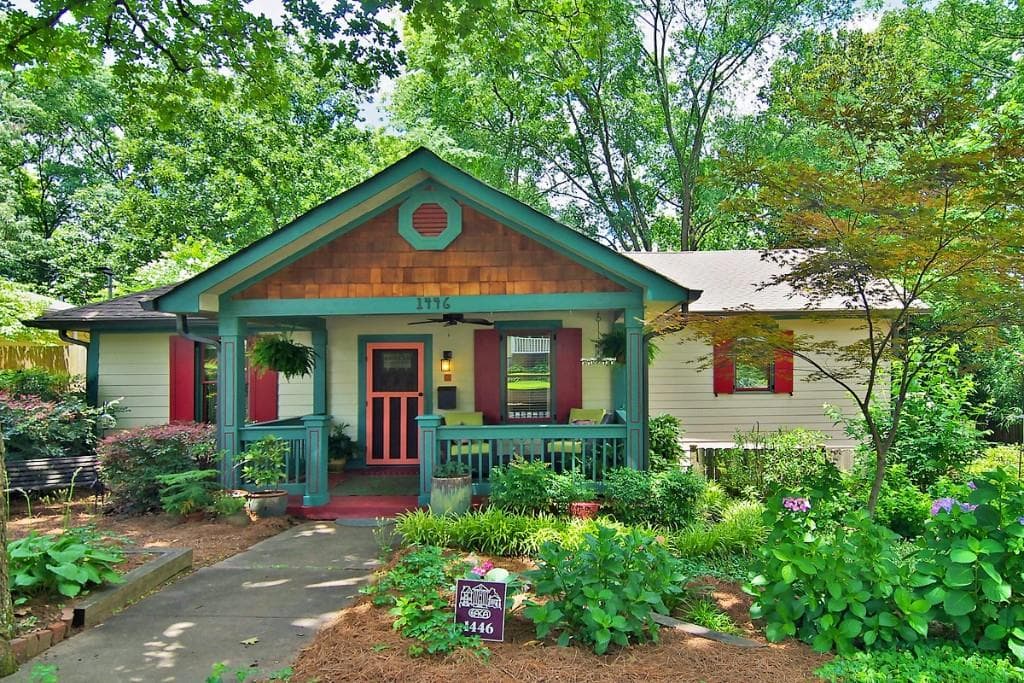 3 bedroom, 2,100 sq ft single family residence sold at 1446 Van Epps Avenue, Atlanta, GA 30316
