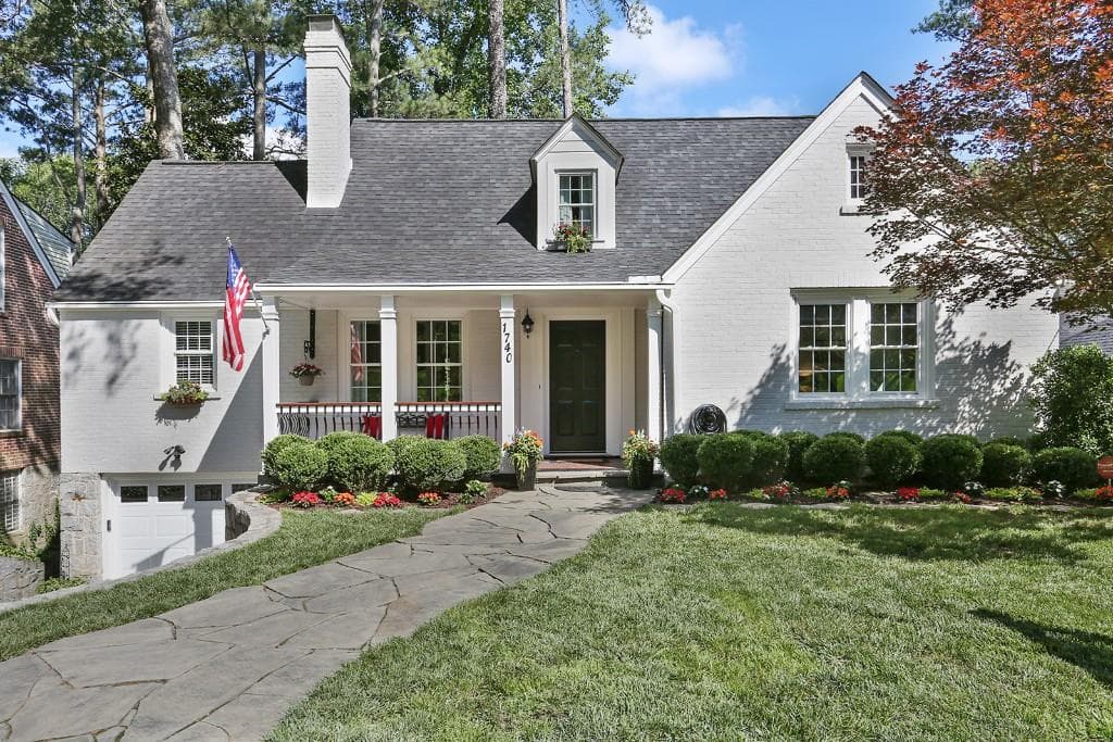 4 bedroom, 2,417 sq ft single family residence sold at 1740 Noble Drive, Atlanta, GA 30306