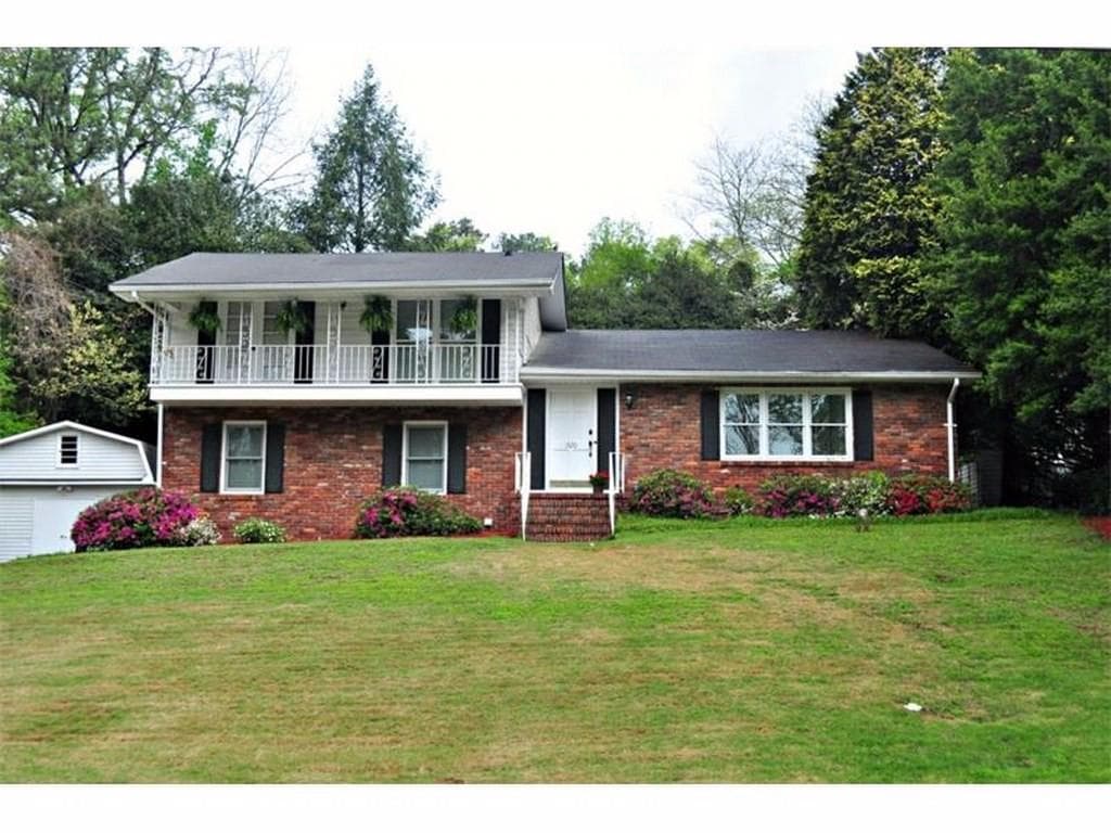 1520 Runnymeade Road, Brookhaven, GA 30319 — most recent listing photo