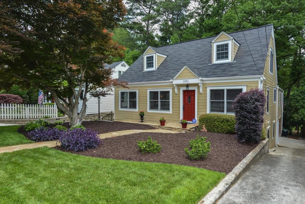 4 bedroom, 2,372 sq ft single family residence sold at 2251 Fairhaven Circle, Atlanta, GA 30305