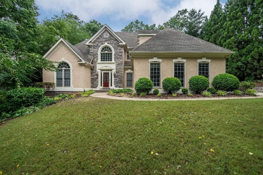5 bedroom, 4,301 sq ft single family residence sold at 632 Owl Creek Drive, Powder Springs, GA 30127