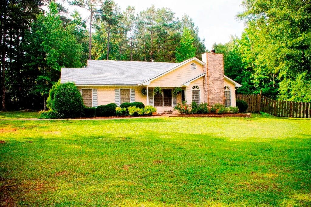 5 VINEYARDS Drive, Newnan, GA 30265 — most recent listing photo