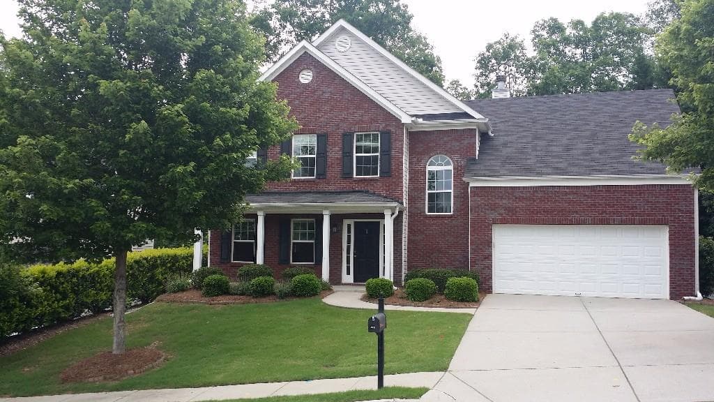 3933 Roxberry Hill Lane, Buford, GA 30518 — most recent listing photo