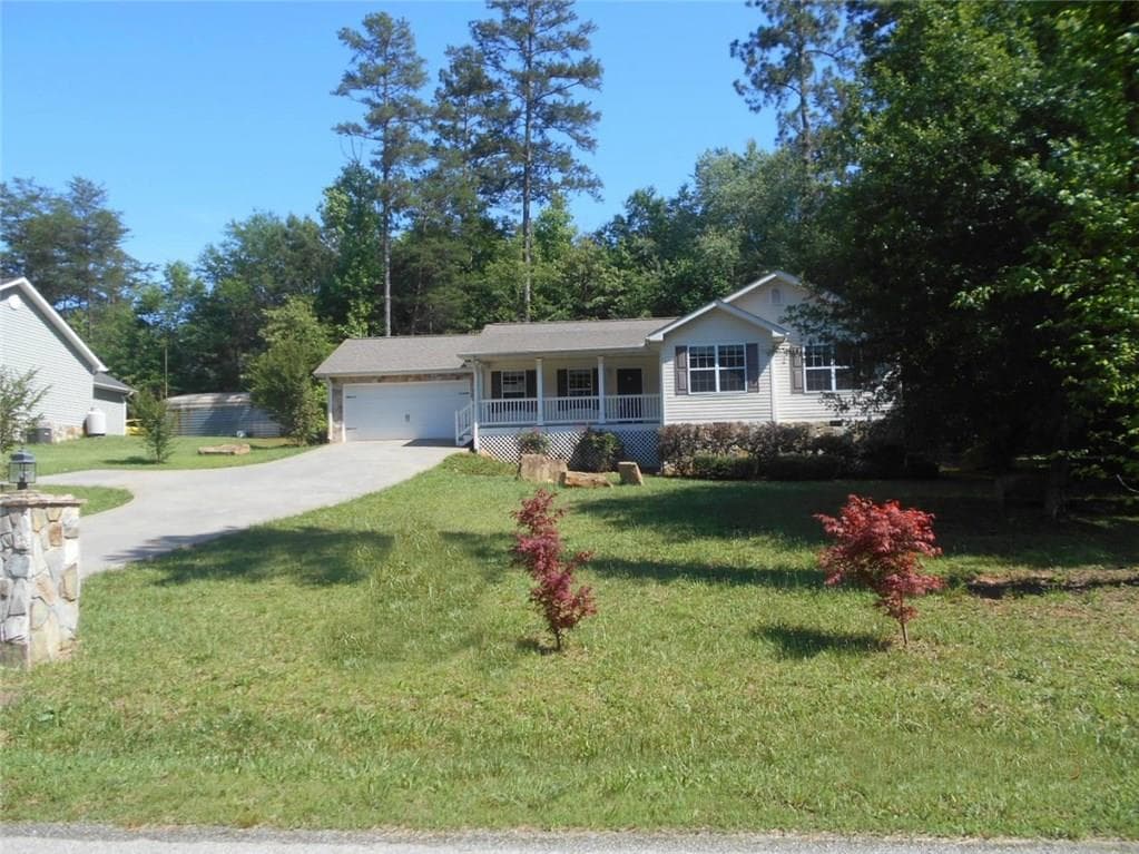 462 MEMORIAL Drive, Clarkesville, GA 30523 — most recent listing photo