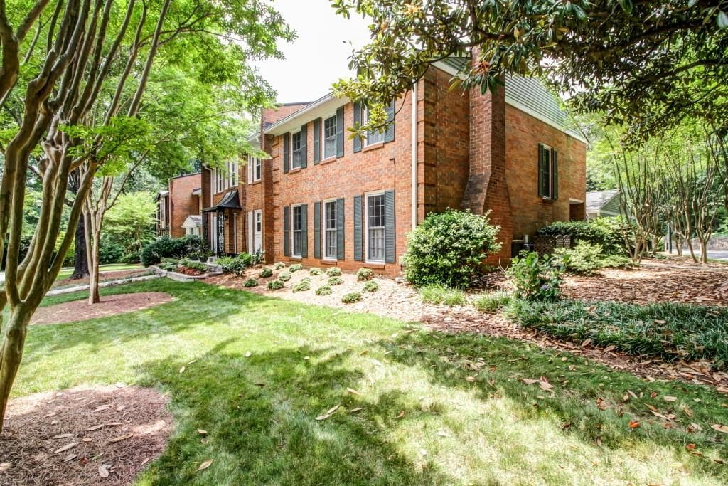 2905 Lavista Way 2905, Decatur, GA 30033 — most recent listing photo