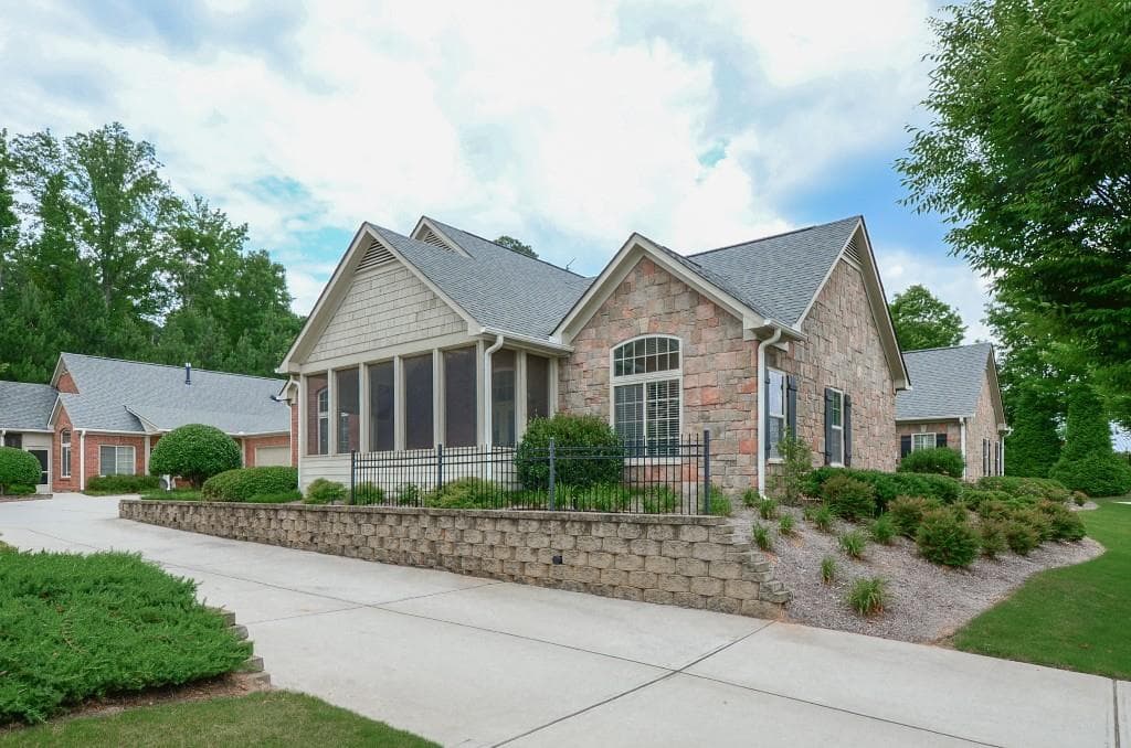 501 Brookhavenrun Circle 501, Duluth, GA 30097 — most recent listing photo