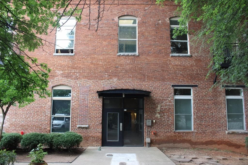 1 bedroom, 1,440 sq ft condominium sold at 350 Peters Street 10, Atlanta, GA 30313