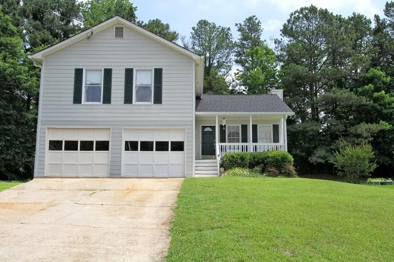 4 bedroom single family residence sold at 4385 Hidden Meadow Circle, Sugar Hill, GA 30518