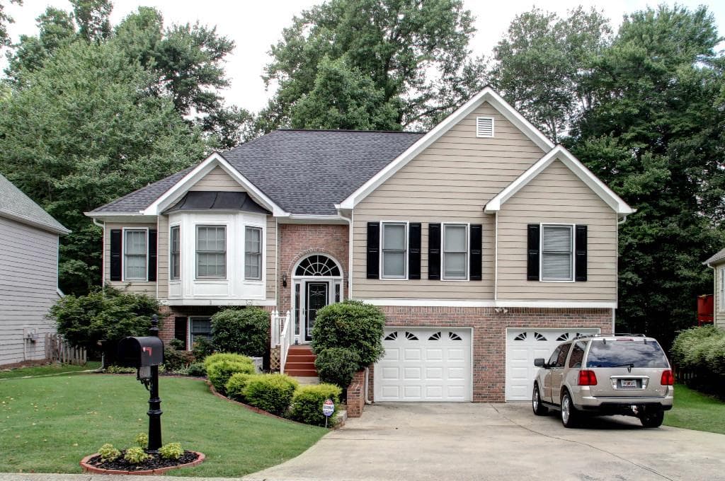 624 Ridge Crossing Drive, Woodstock, GA 30189 — most recent listing photo