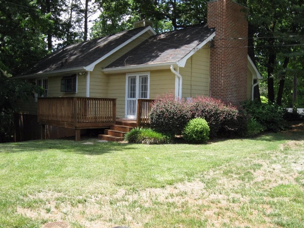 2 bedroom townhouse sold at 2622 Leeshire Court, Tucker, GA 30084
