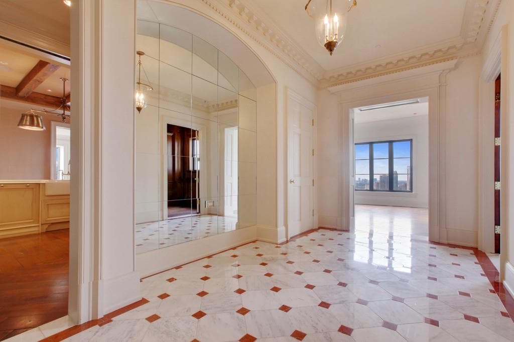 2 bedroom, 3,583 sq ft condominium sold at 88 W Paces Ferry Road 1820, Atlanta, GA 30305