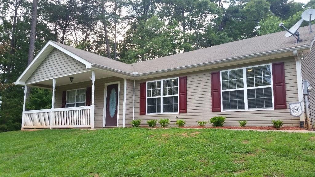 70 Rainbow Lake Drive, Dawsonville, GA 30534 — most recent listing photo