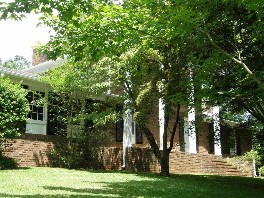 694 NORTH Avenue, Winder, GA 30680 — most recent listing photo
