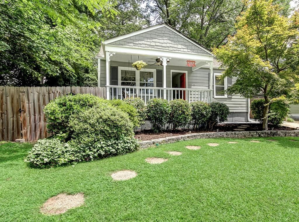 2 bedroom, 1,000 sq ft single family residence sold at 1136 Gilbert Street, Atlanta, GA 30316