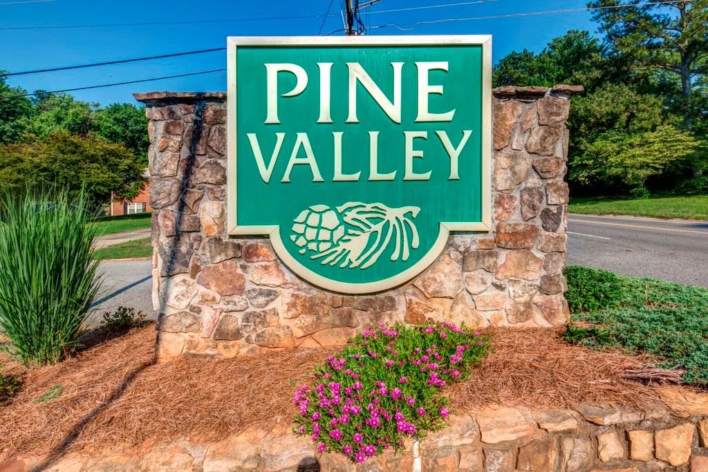 330 Jade Cove Drive, Roswell, GA 30075 — most recent listing photo