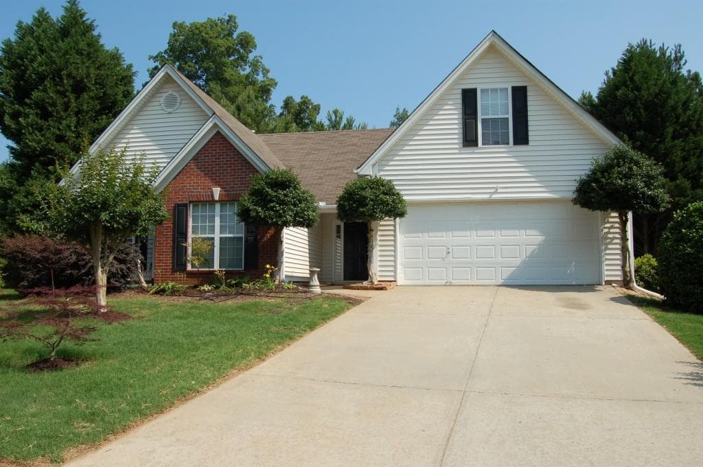 327 Lee Miller Drive, Suwanee, GA 30024 — most recent listing photo
