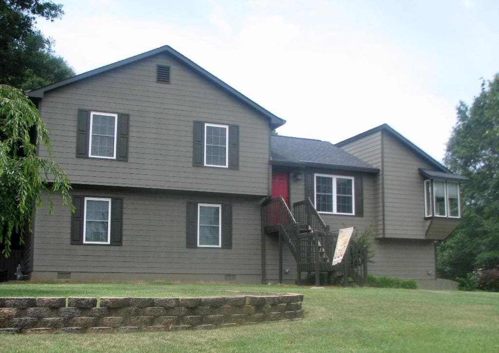 304 Amberwood Court, Euharlee, GA 30145 — most recent listing photo