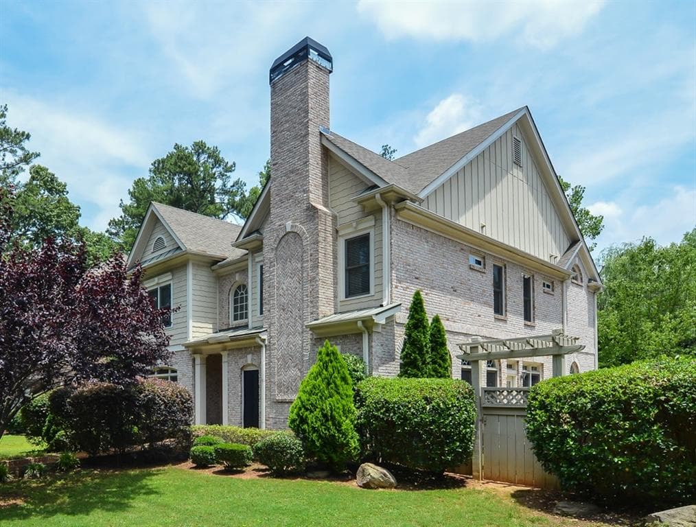 4 bedroom, 3,230 sq ft single family residence sold at 2354 Briarcliff Commons, Atlanta, GA 30345