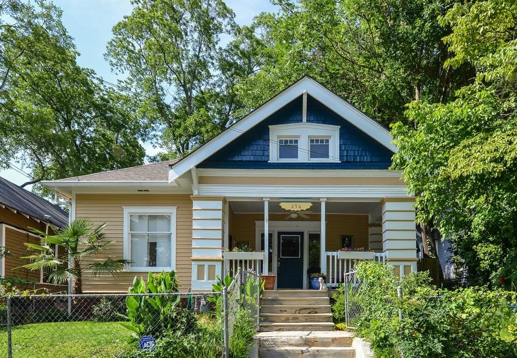 3 bedroom, 2,005 sq ft single family residence sold at 250 Ormond Street, Atlanta, GA 30315