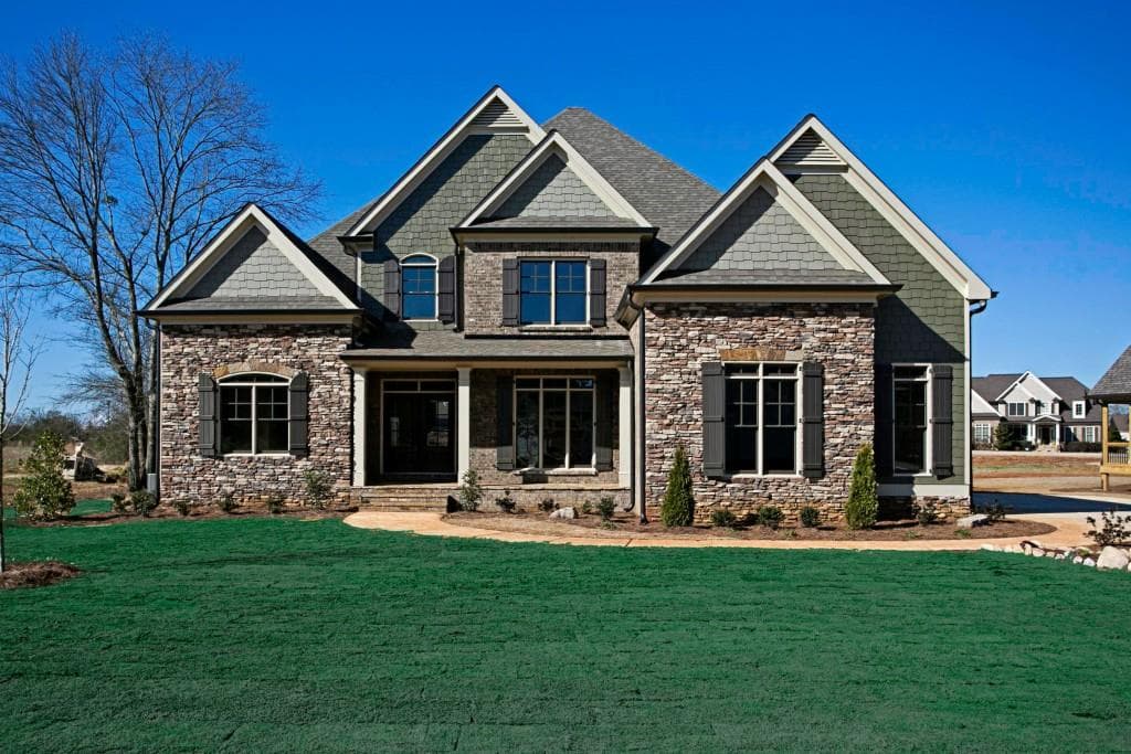 10 River Shoals Drive, Cartersville, GA 30120 — most recent listing photo