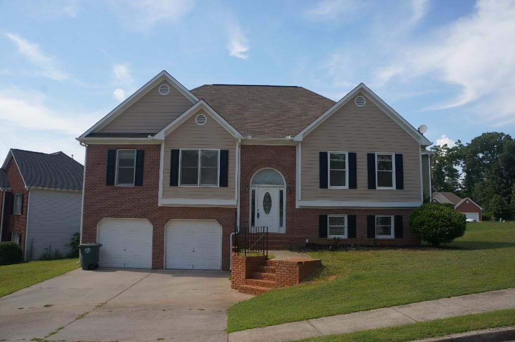 4314 Clairesbrook Lane, Acworth, GA 30101 — most recent listing photo