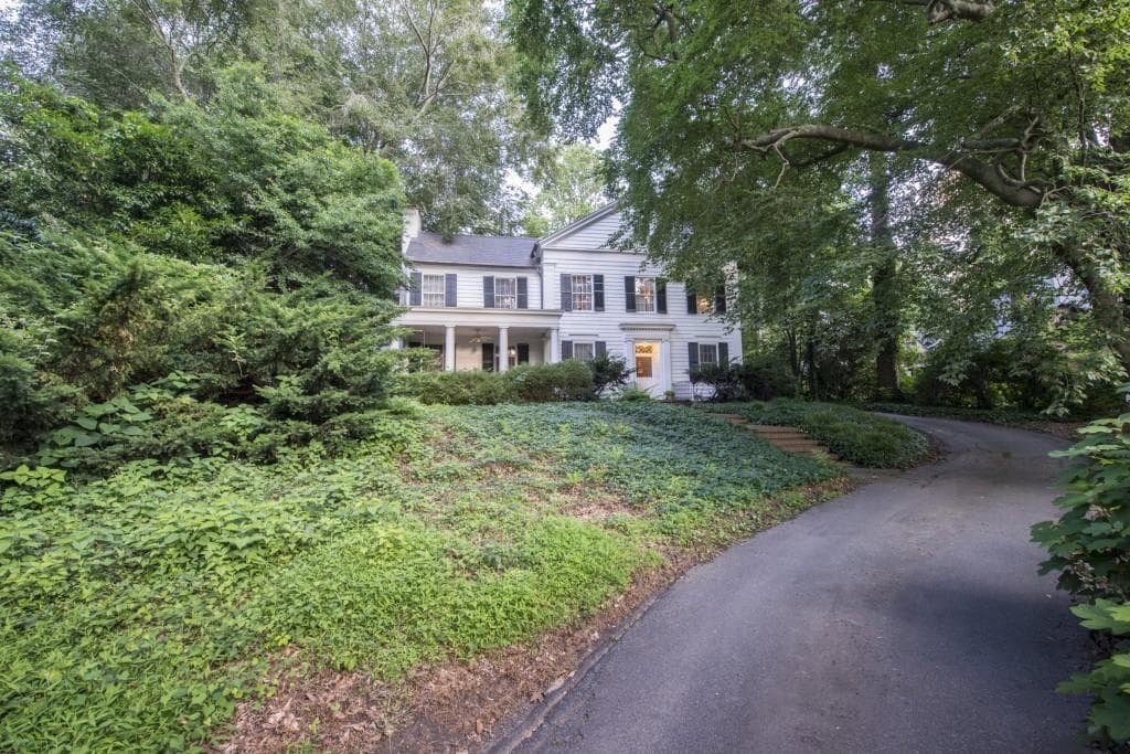 5 bedroom, 5,026 sq ft single family residence sold at 799 CLIFTON Road, Atlanta, GA 30307
