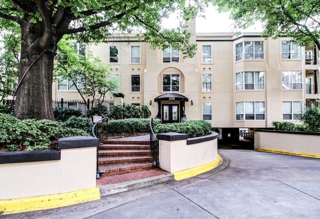 209 14th Street 117, Atlanta, GA 30309 — most recent listing photo