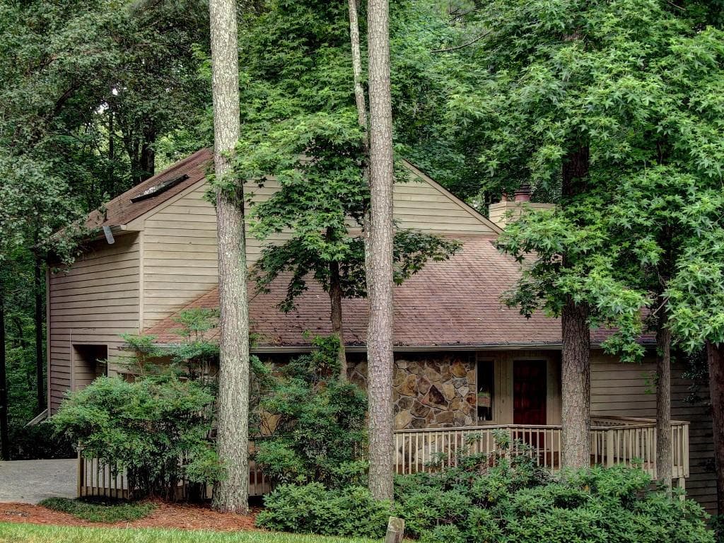 4245 NE Loch Highland Parkway, Roswell, GA 30075 — most recent listing photo