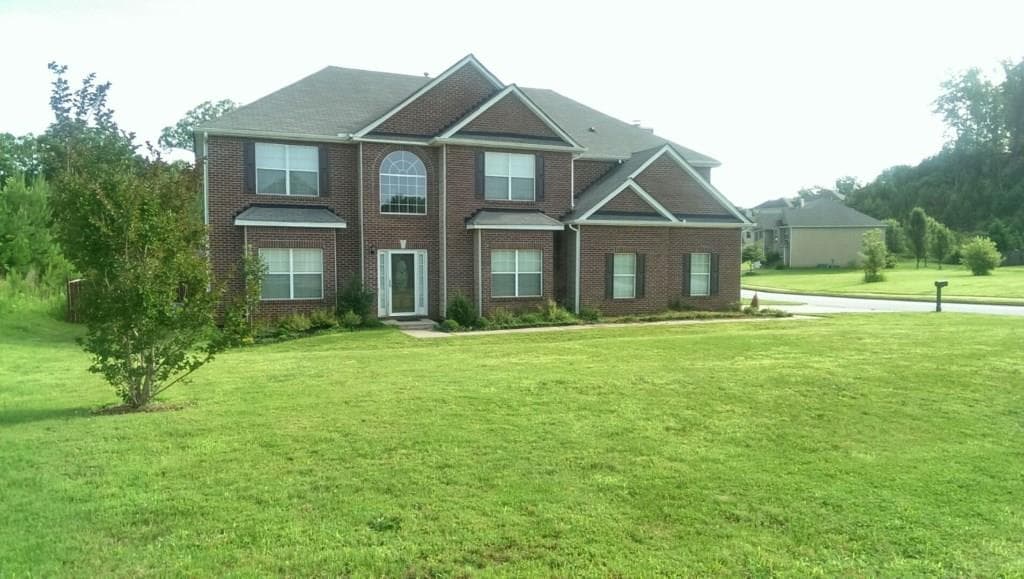5 bedroom, 3,796 sq ft single family residence sold at 3559 Umatilla Lane, Atlanta, GA 30331