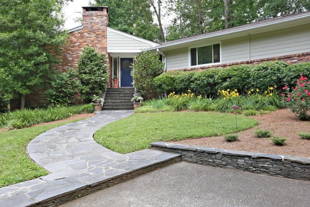 2098 Spring Creek Road, Decatur, GA 30033 — most recent listing photo