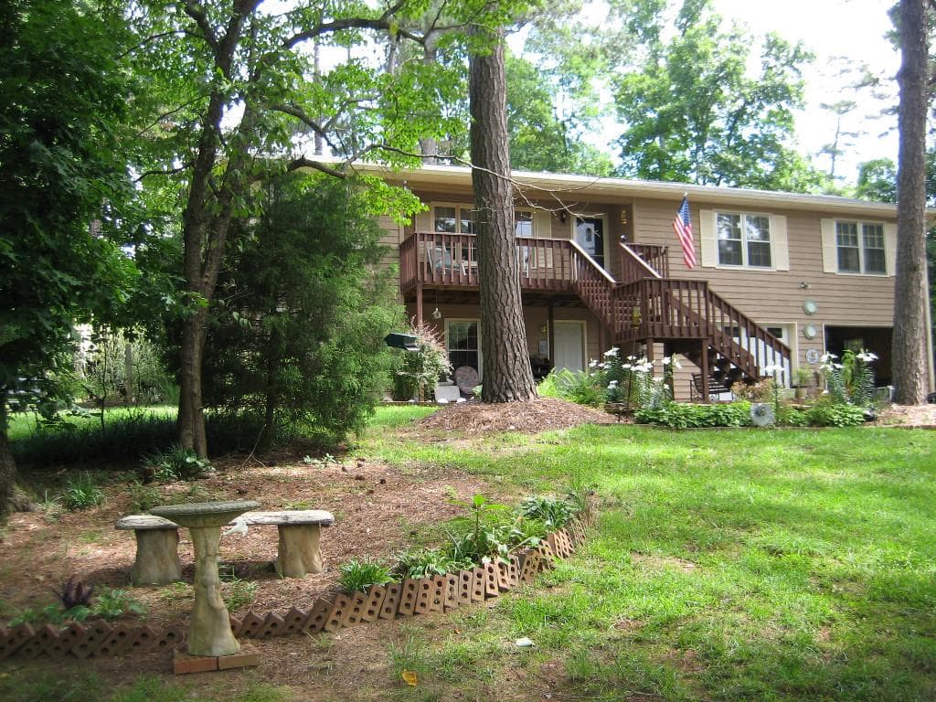 3 bedroom single family residence sold at 439 Riverlake Court, Woodstock, GA 30188