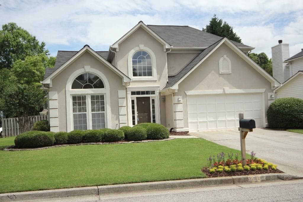 2490 Lunetta Lane, Alpharetta, GA 30004 — most recent listing photo