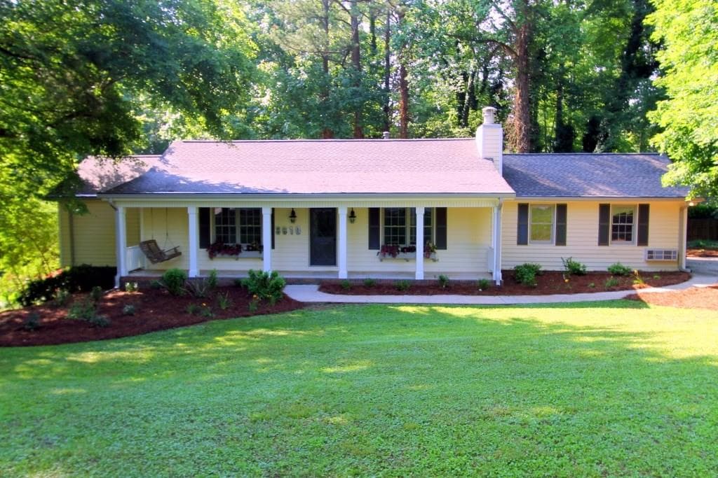 4 bedroom single family residence sold at 3610 Lassiter Road, Marietta, GA 30062