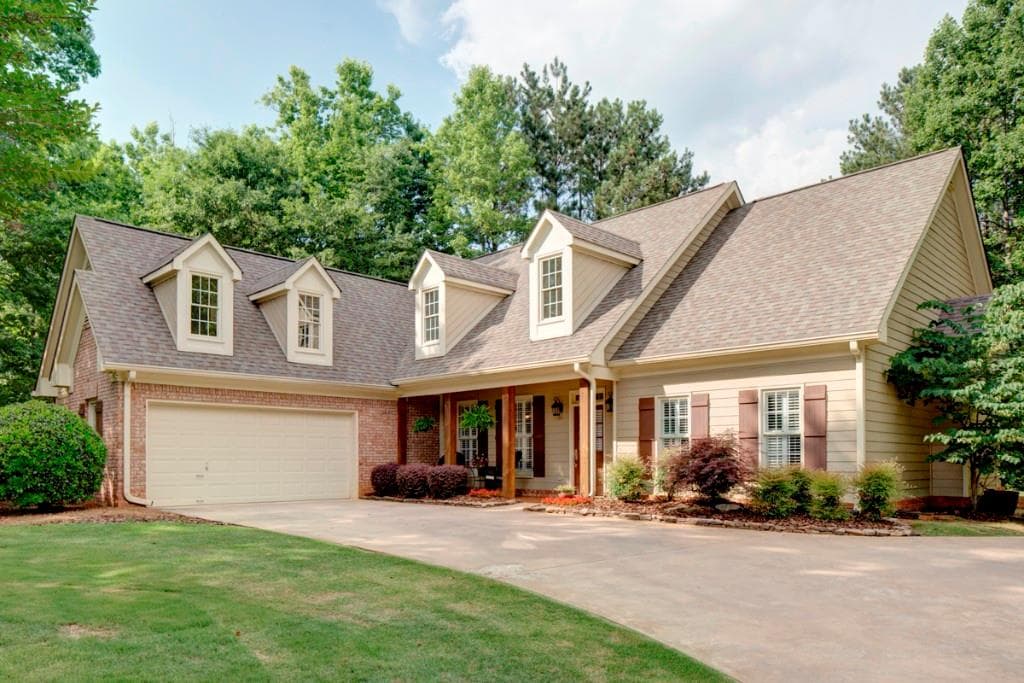5015 Johns Court, Alpharetta, GA 30004 — most recent listing photo