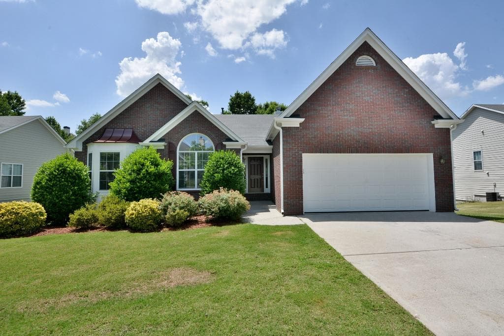 3 bedroom, 2,430 sq ft single family residence sold at 1320 Great River Parkway, Lawrenceville, GA 30045