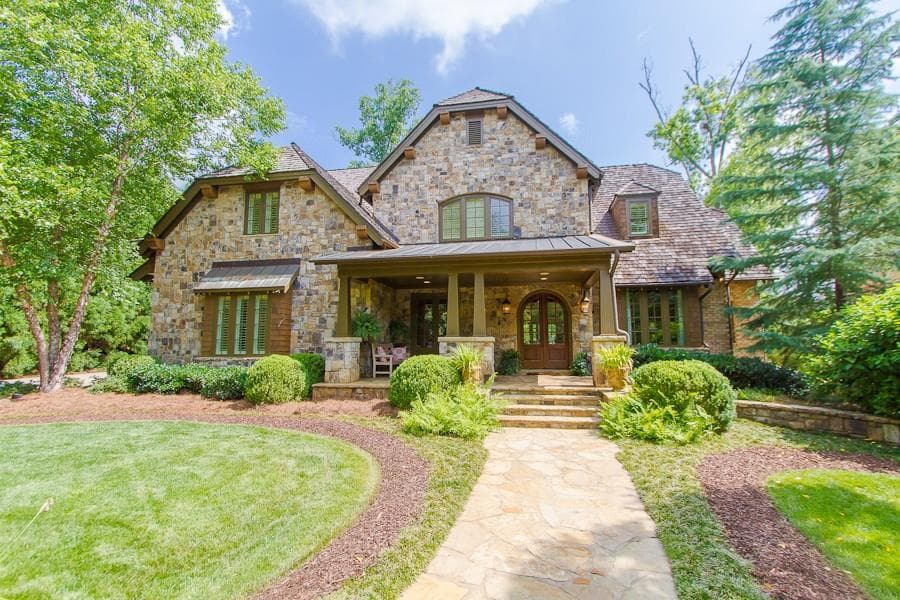 300 Trimble Crest Drive, Sandy Springs, GA 30342 — most recent listing photo